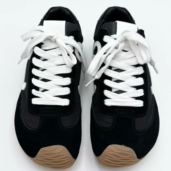 Loewe Ballet Runner 2.0 in nylon and calfskin - Picture 2 of 12